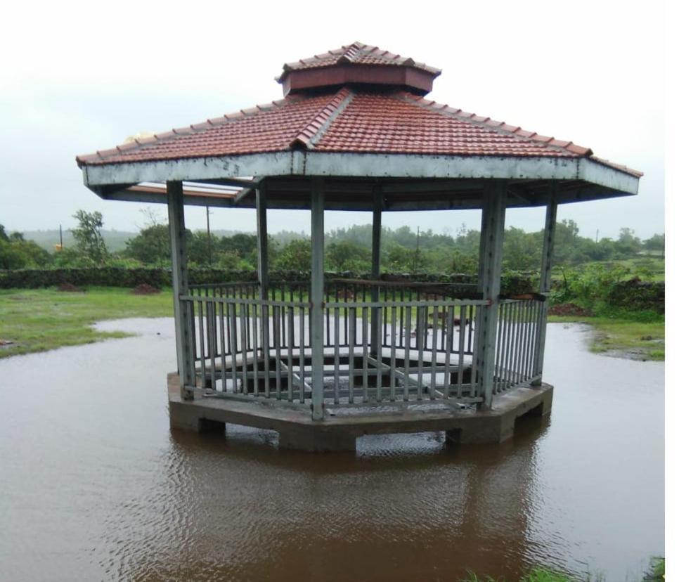 Narsinge Mars Jungle Adventure Stud Farm With Private Jacuzzi 빌라 외부 사진