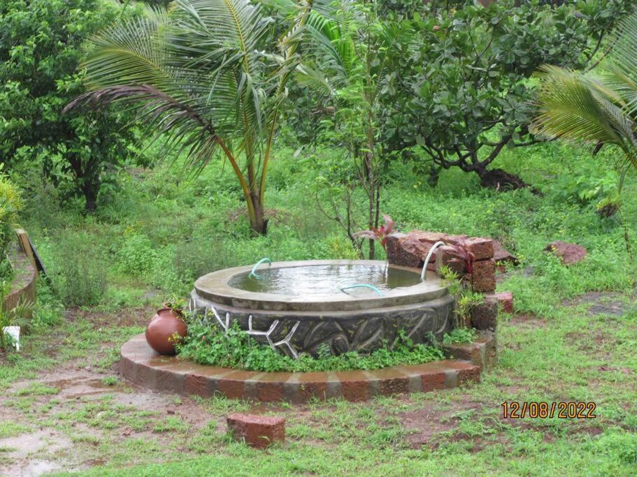 Narsinge Mars Jungle Adventure Stud Farm With Private Jacuzzi 빌라 외부 사진